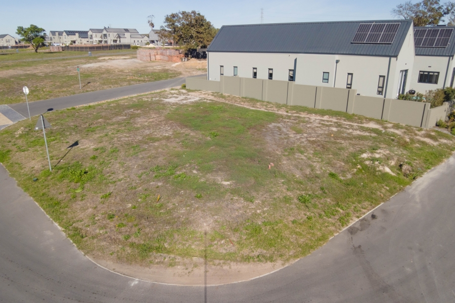 4 Bedroom Property for Sale in Longlands Country Estate Western Cape